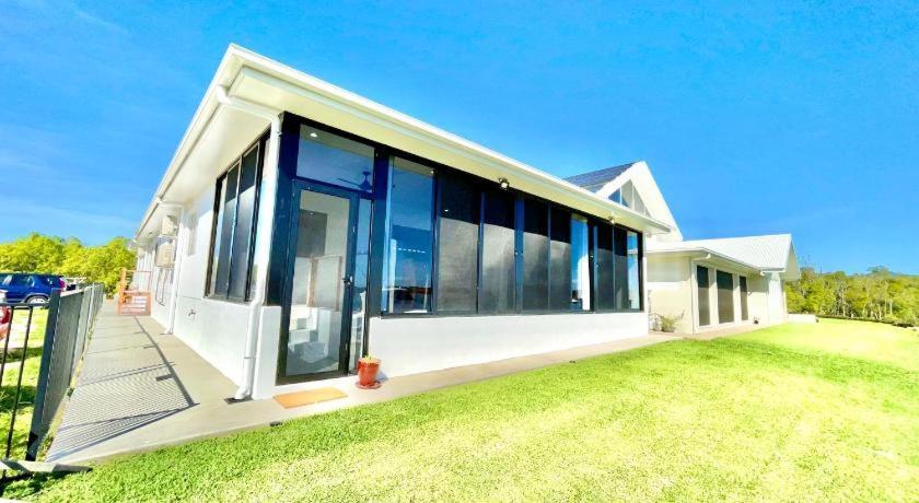 Hinchinbrook Resorts Management Pty Ltd Lucinda Exterior foto